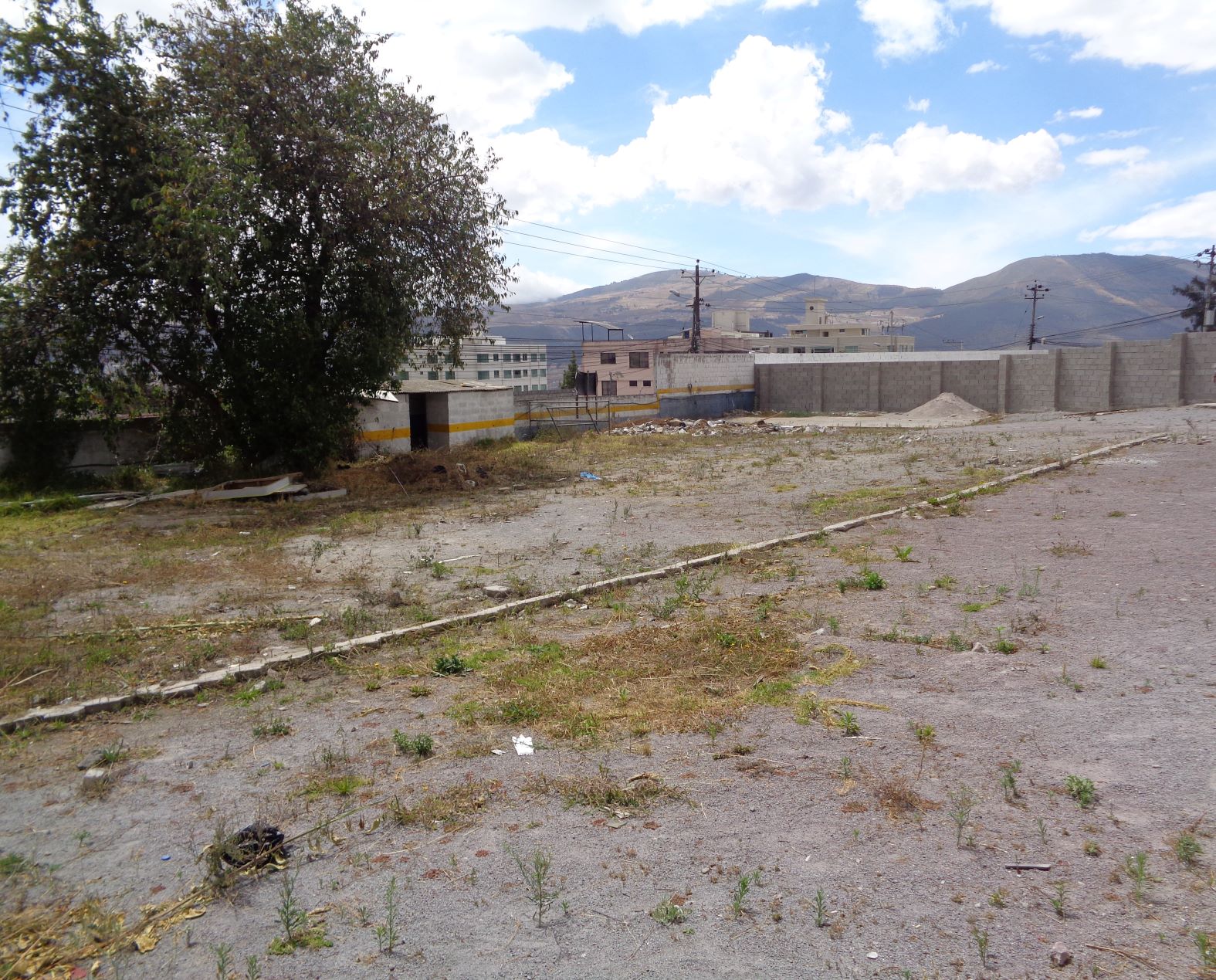 Terreno en arriendo Sector Ponceano, Quito, Ecuador