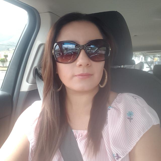 moni foto