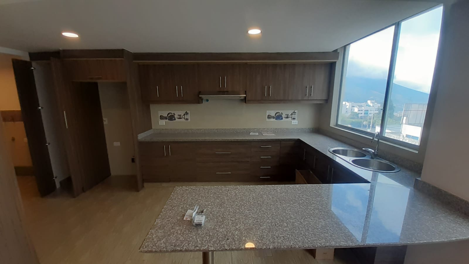 Departamento suite en venta Ponceano, Quito, Ecuador