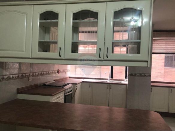 SUITE EN VENTA SECTOR REPUBLICA DEL SALVADOR, QUITO, ECUADOR