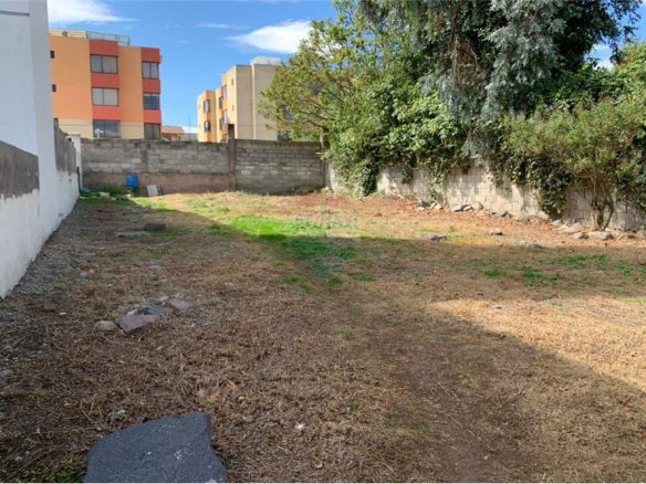 Terreno en venta sector norte, Quito, Ecuador
