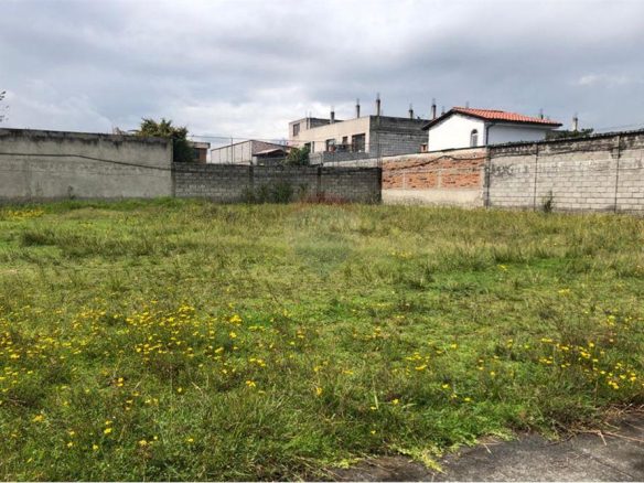 TERRENO EN VENTA EN ALANGASI, QUITO, ECUADOR